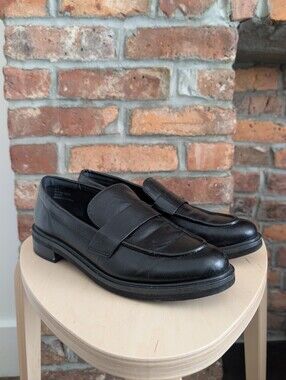 Abercrombie & Fitch Black Leather Loafers